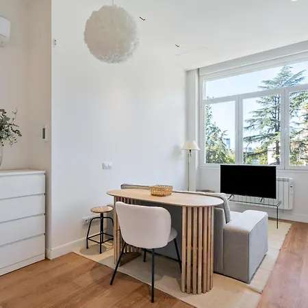 Encantador Estudio Chamartin Madrid Exterior foto